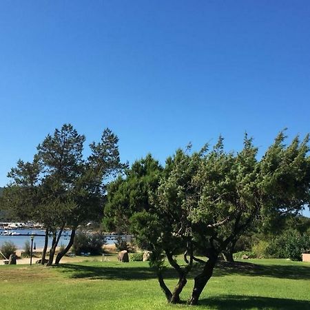 Porto Rotondo Lovely Apartment ภายนอก รูปภาพ