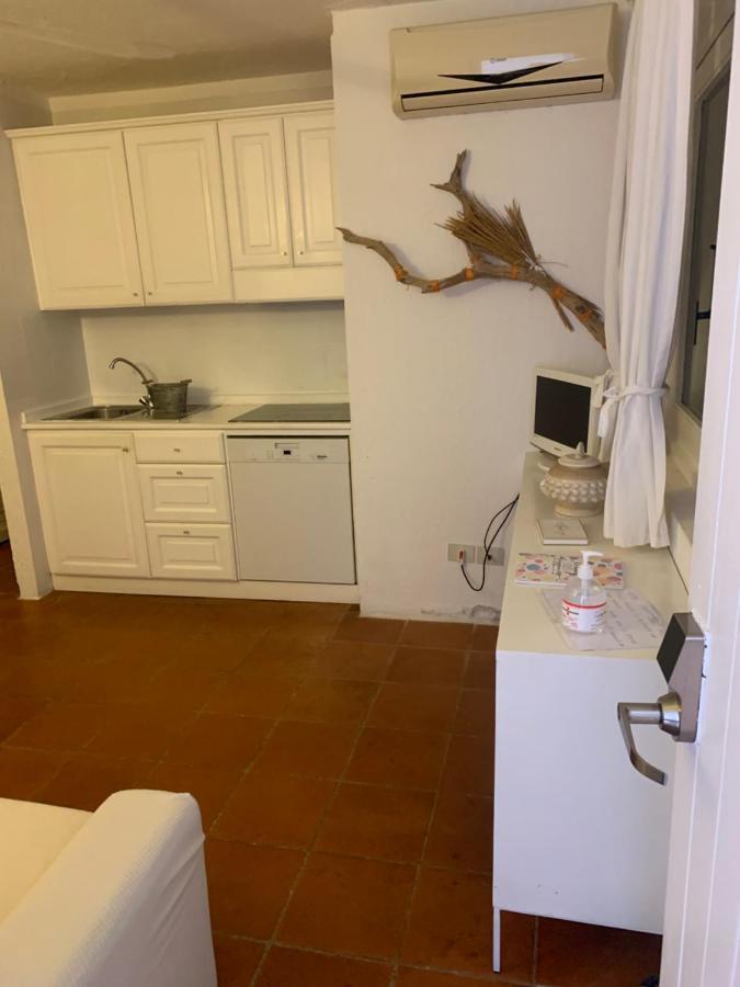 Porto Rotondo Lovely Apartment ภายนอก รูปภาพ