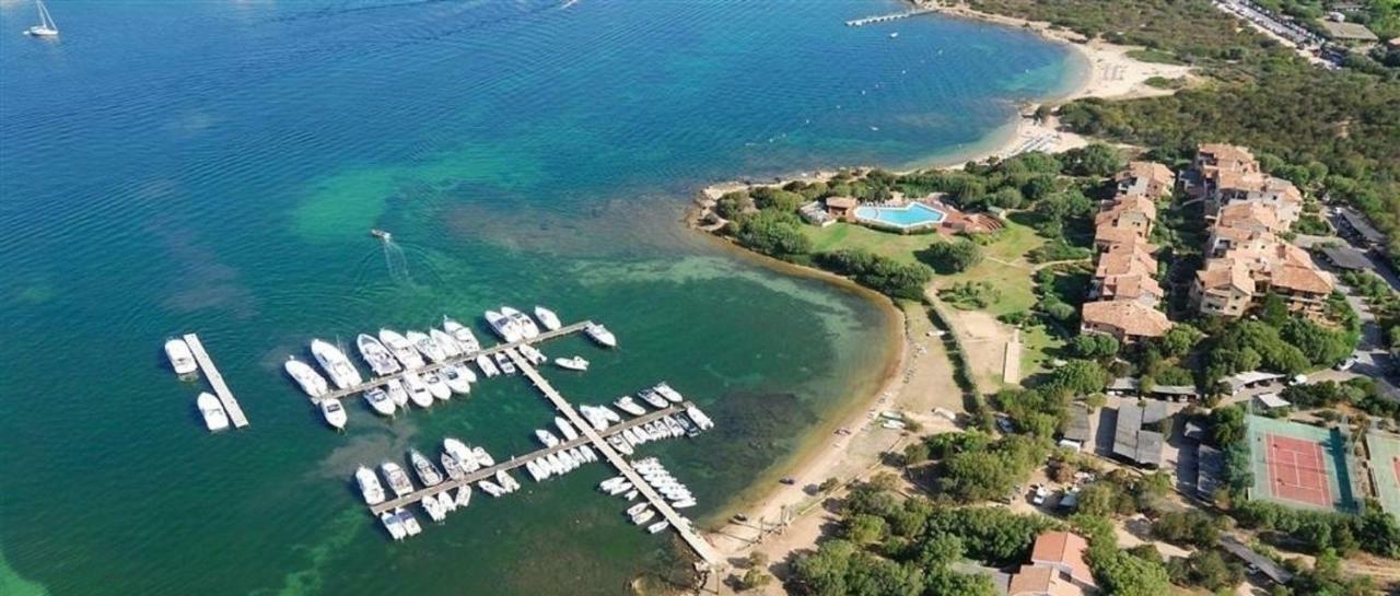 Porto Rotondo Lovely Apartment ภายนอก รูปภาพ