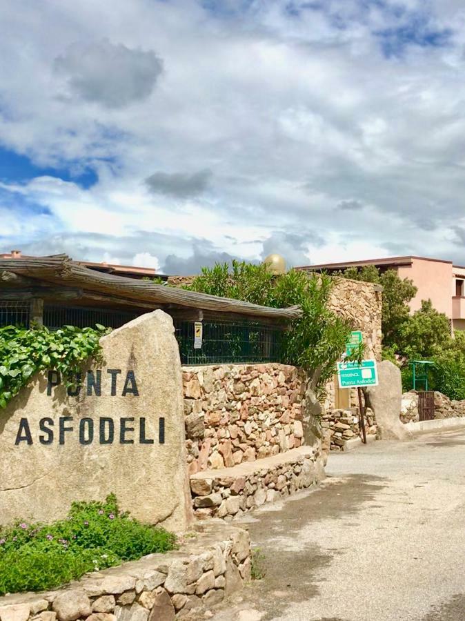 Porto Rotondo Lovely Apartment ภายนอก รูปภาพ