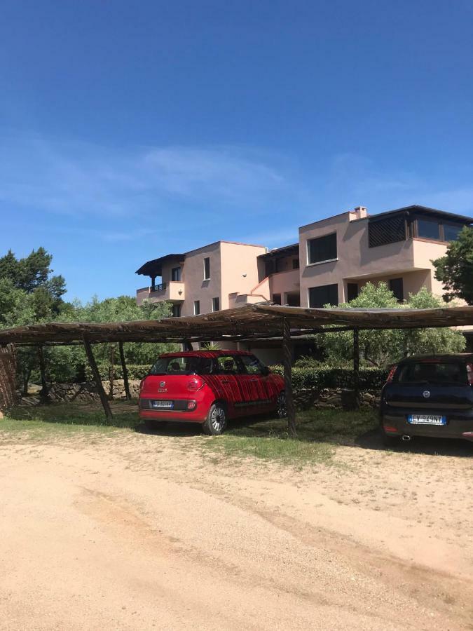 Porto Rotondo Lovely Apartment ภายนอก รูปภาพ